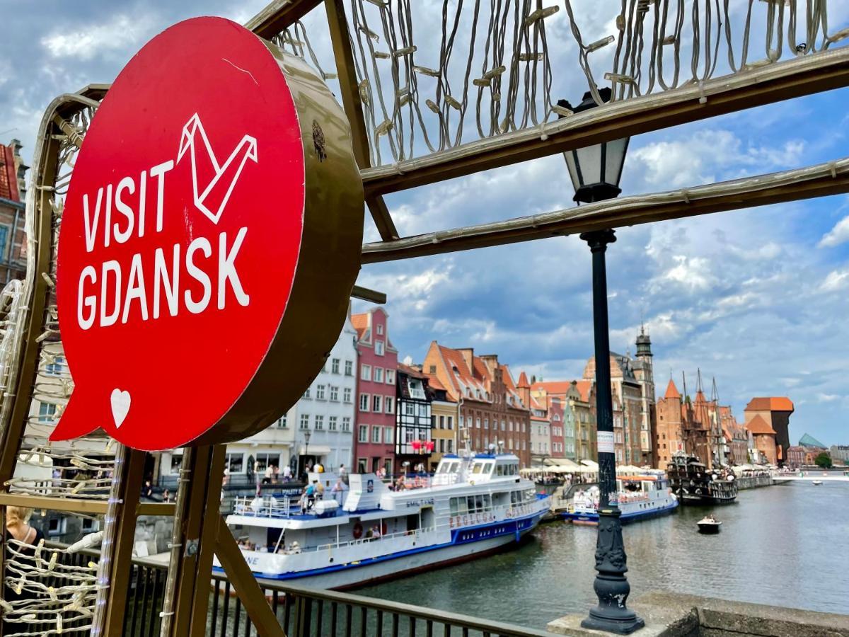 Apartamenty Michel Gdansk Centrum Boutique Hotel ภายนอก รูปภาพ