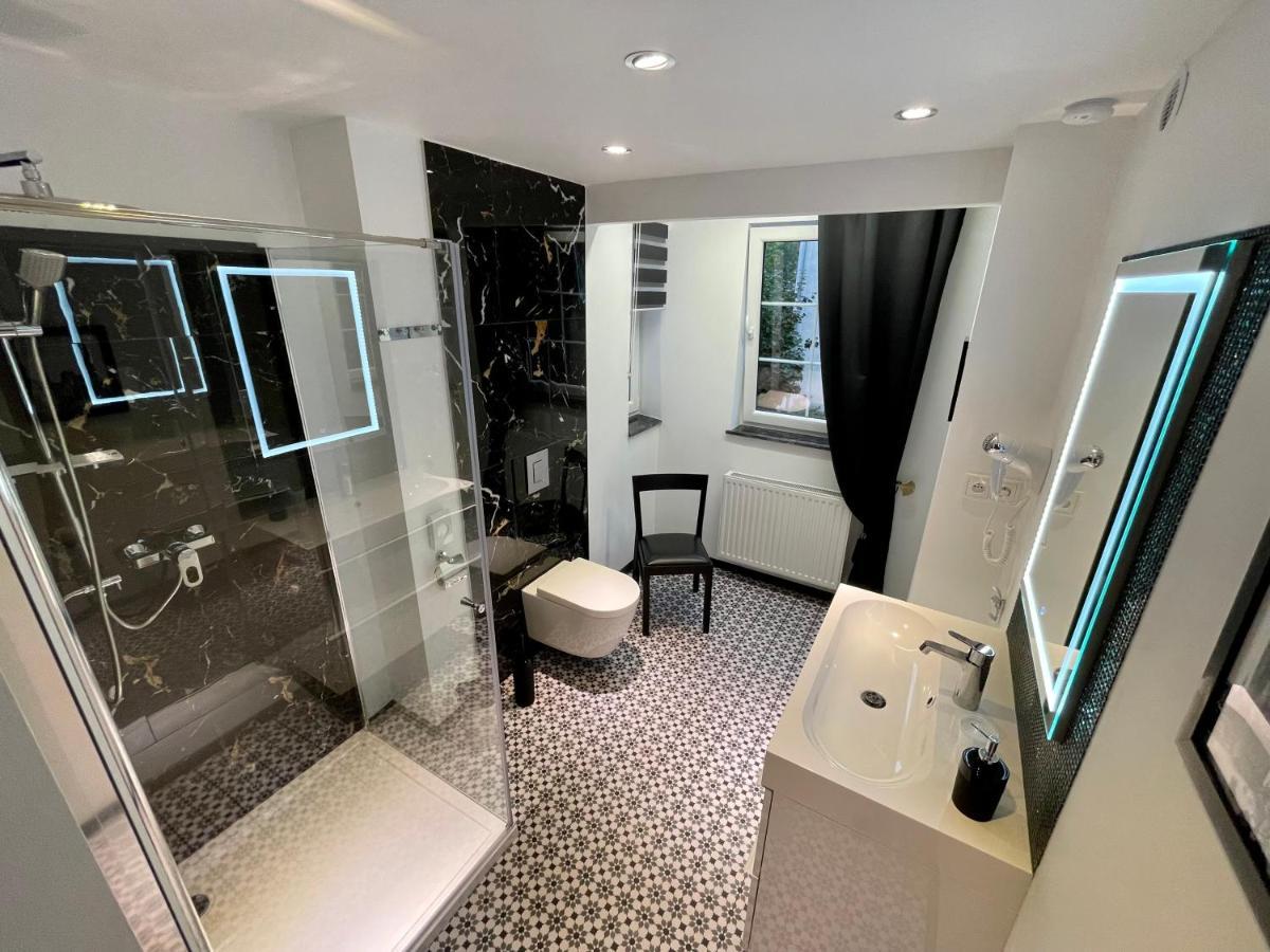 Apartamenty Michel Gdansk Centrum Boutique Hotel ภายนอก รูปภาพ