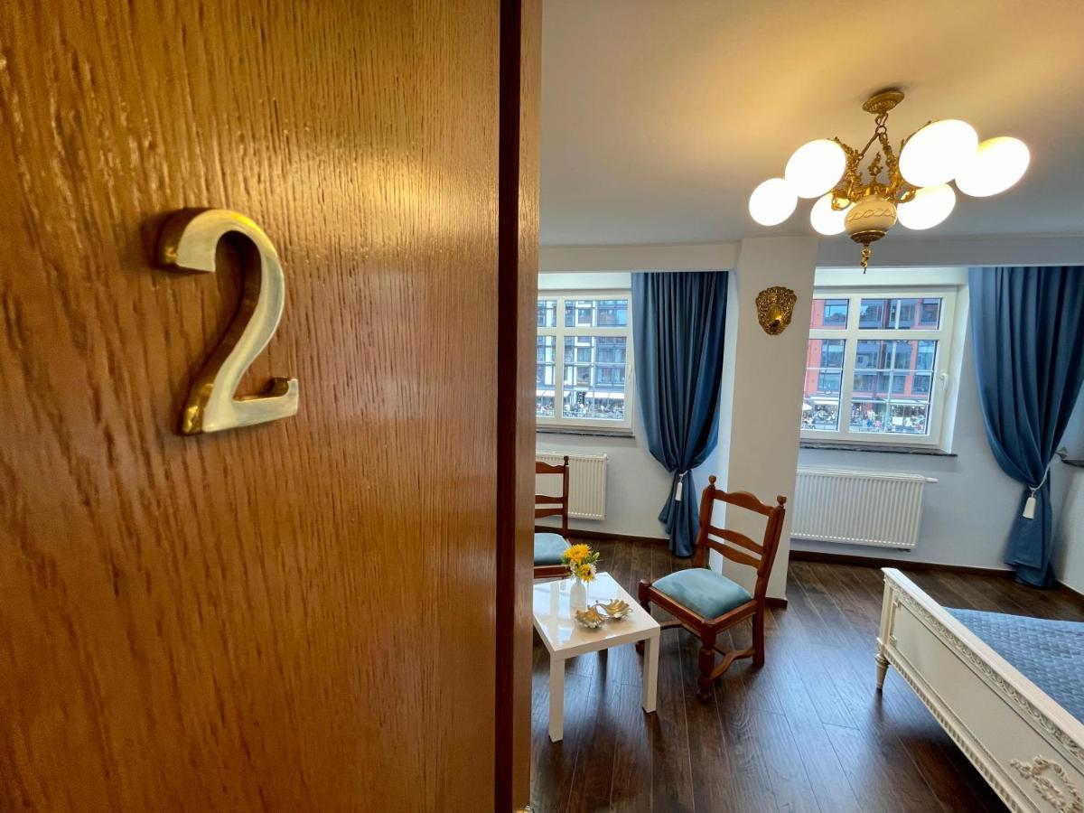 Apartamenty Michel Gdansk Centrum Boutique Hotel ภายนอก รูปภาพ