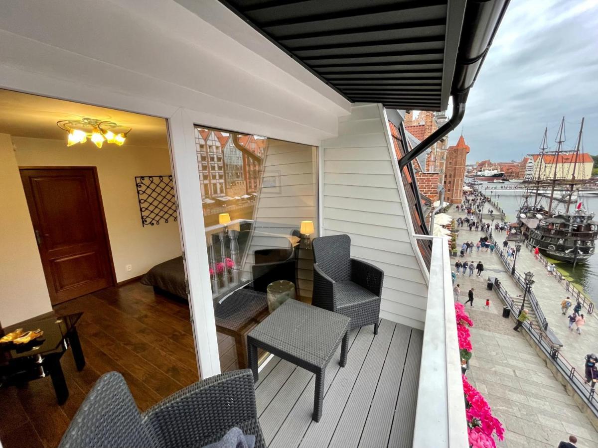 Apartamenty Michel Gdansk Centrum Boutique Hotel ภายนอก รูปภาพ