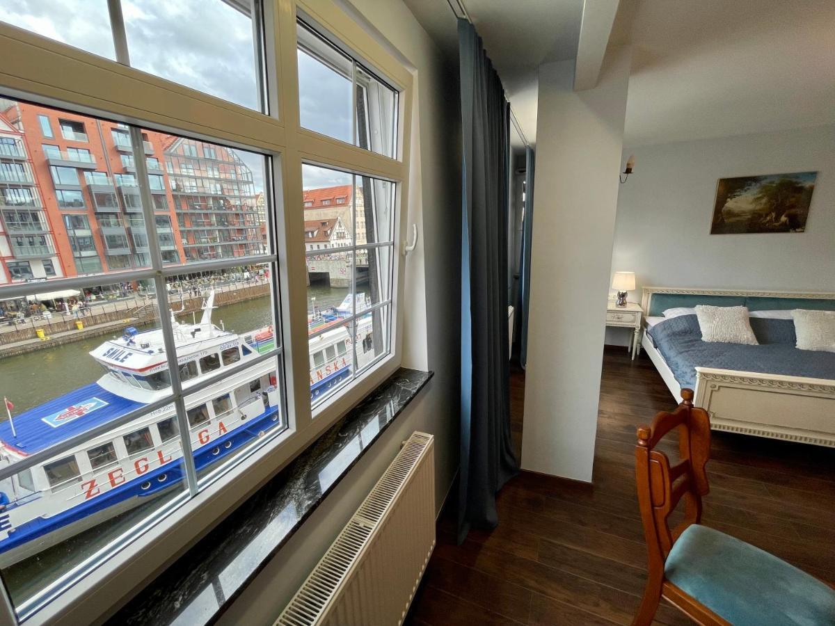 Apartamenty Michel Gdansk Centrum Boutique Hotel ภายนอก รูปภาพ