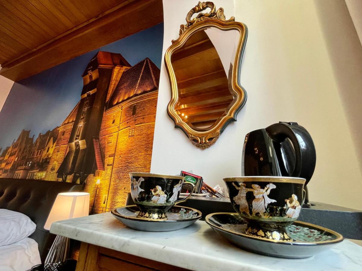 Apartamenty Michel Gdansk Centrum Boutique Hotel ภายนอก รูปภาพ