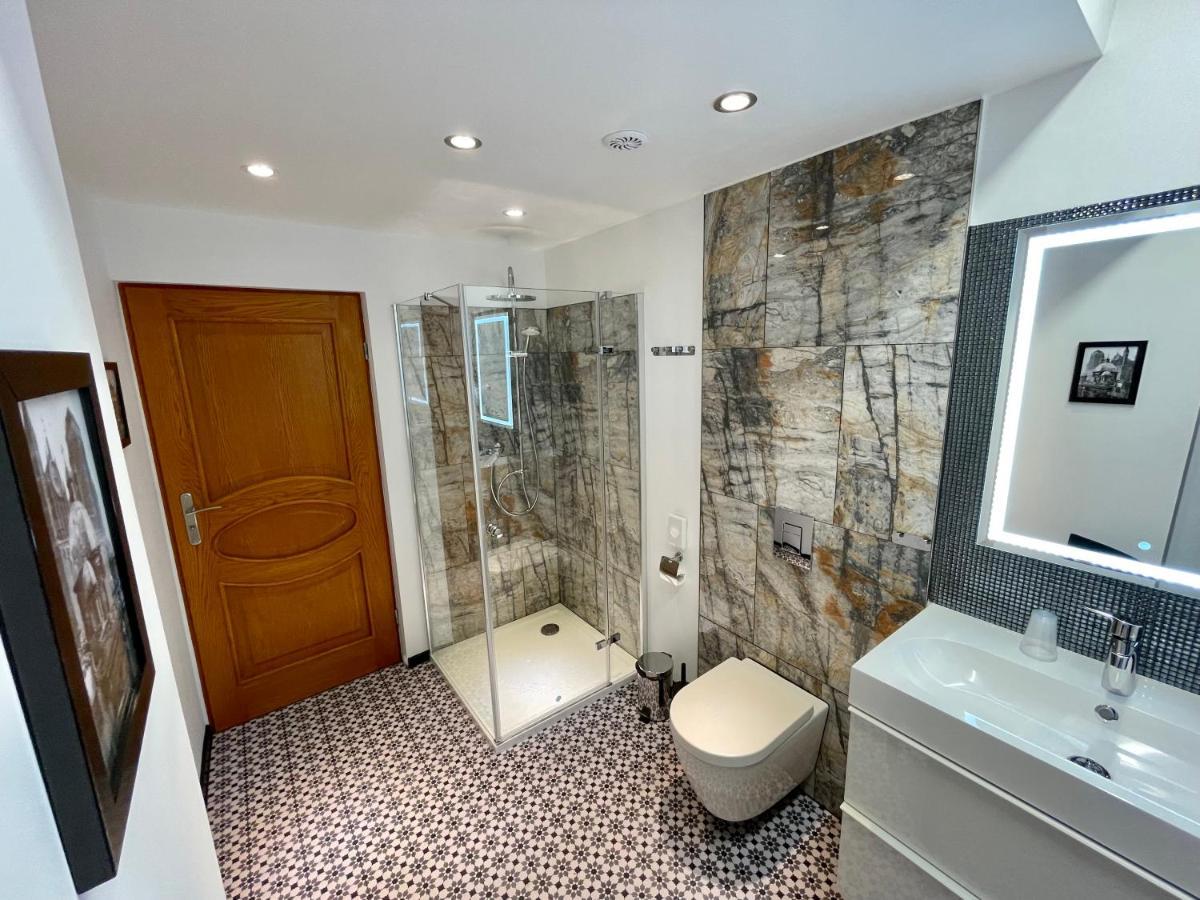 Apartamenty Michel Gdansk Centrum Boutique Hotel ภายนอก รูปภาพ
