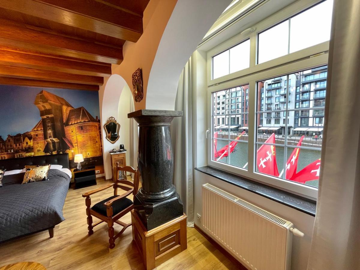 Apartamenty Michel Gdansk Centrum Boutique Hotel ภายนอก รูปภาพ