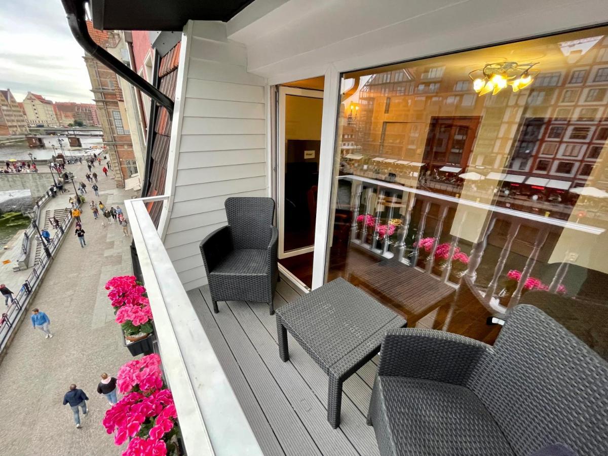 Apartamenty Michel Gdansk Centrum Boutique Hotel ภายนอก รูปภาพ