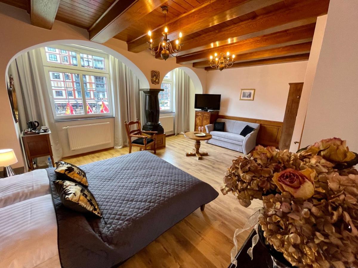 Apartamenty Michel Gdansk Centrum Boutique Hotel ภายนอก รูปภาพ